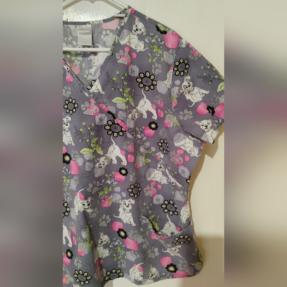 Scrub Top - Picture 2 of 5